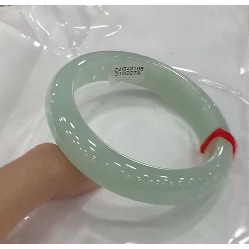 Bracciale in giada verde chiar - Lighting & Home Decor Studio Photos recensione e prezzo