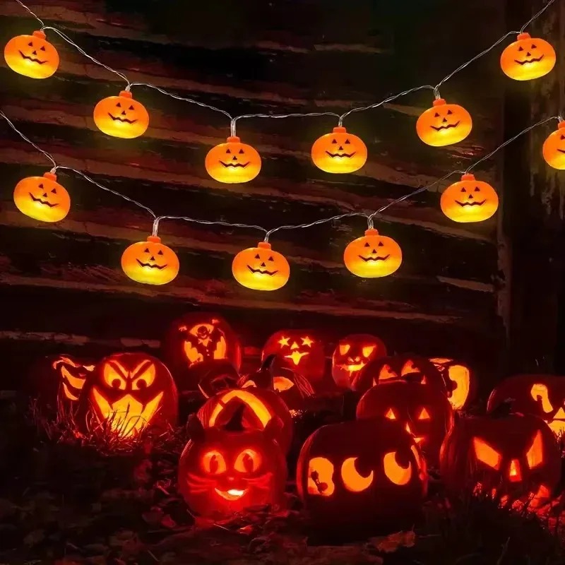 Luci a stringa di Halloween a  - String Light Outdoor recensione e prezzo