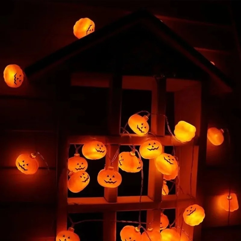 Luci a stringa di Halloween a  - String Light Outdoor recensione e prezzo